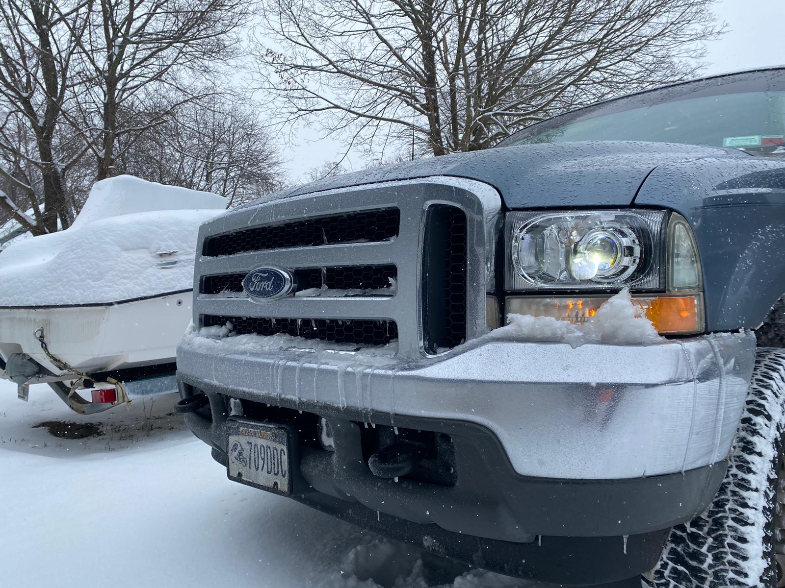 Chillin' with Our Lights: Can They Melt Ice and Snow? - HIDprojectors