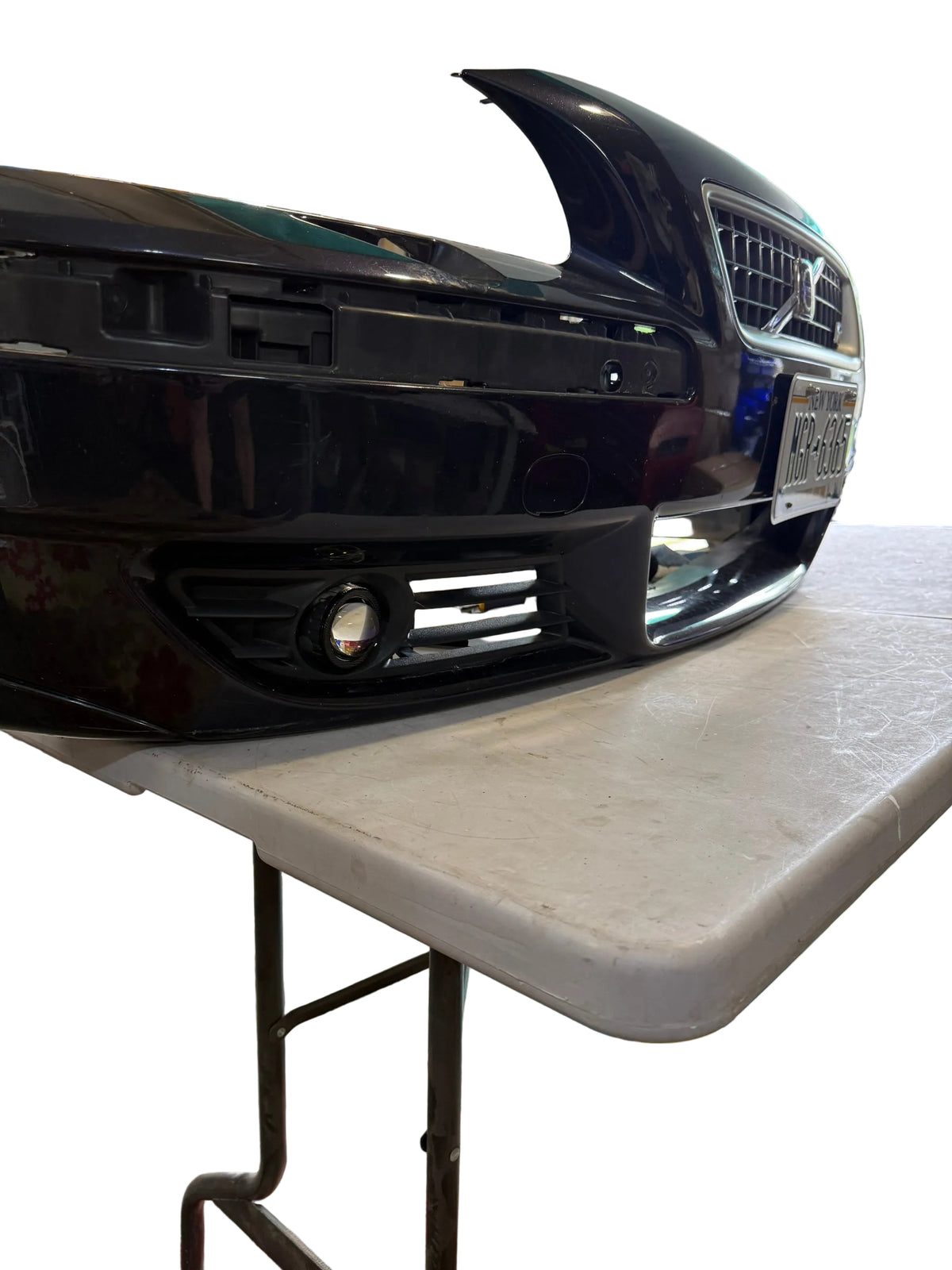 Tri-color LED fog light installed in a Volvo S60R or V70R bumper