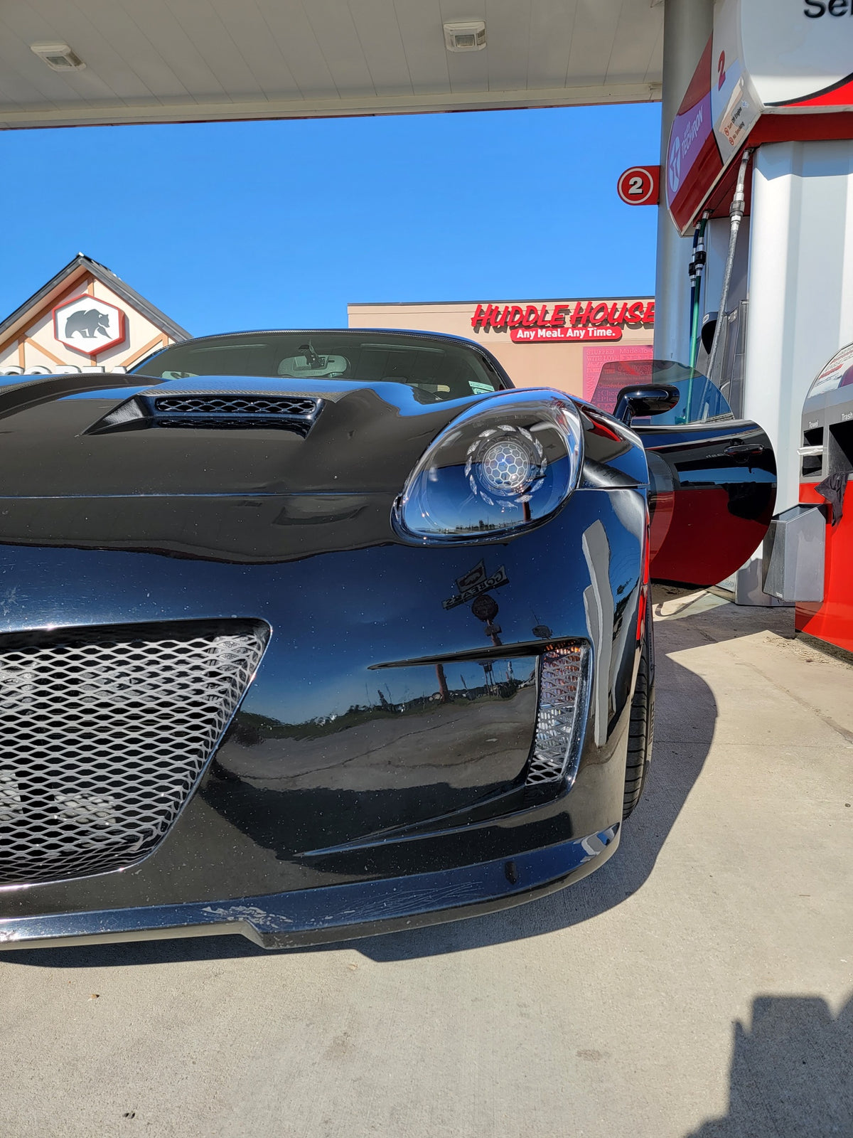 Black Pontiac Solstice 