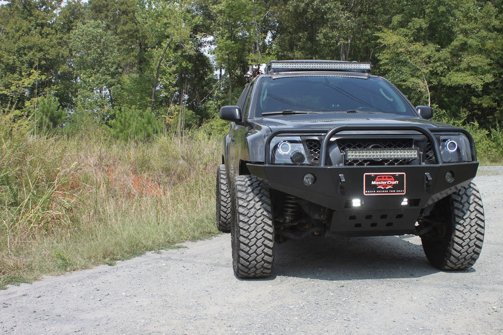 Black Nissan Xterra